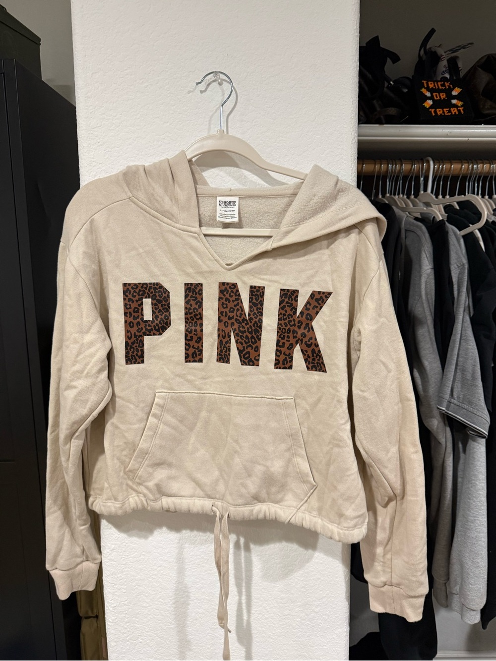 Hollister Beige Cropped Hoodie with Leopard PINK Logo